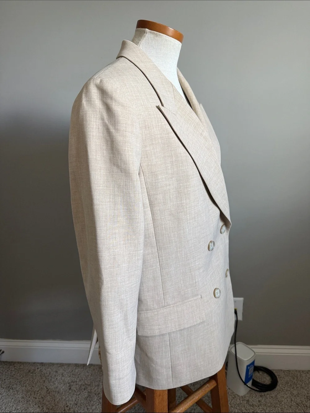 Wilfred Aritzia - Cherrelle Blazer - Heather Oat Beige - Size 6 - Good Condition